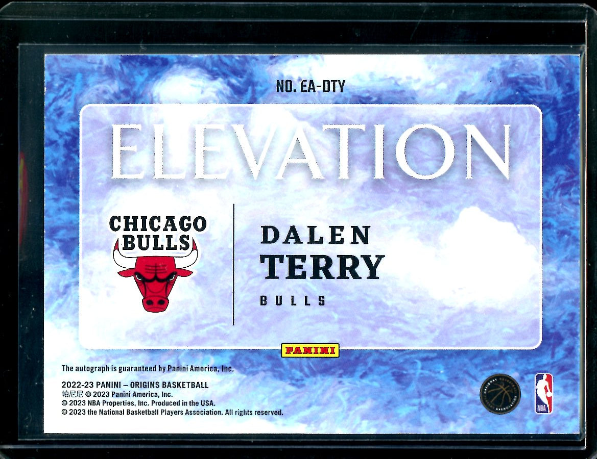 2022/23 Panini Origins Dalen Terry Rookie Elevation Auto /99 Bulls